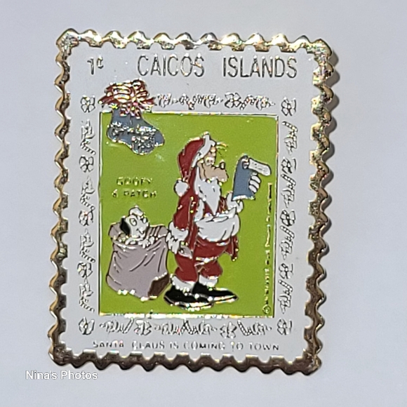 VTG Disney Goofy Santa Patch 1 Cent Caicos Stamp Lapel Pin Christmas Jayne Co. - Picture 1 of 8